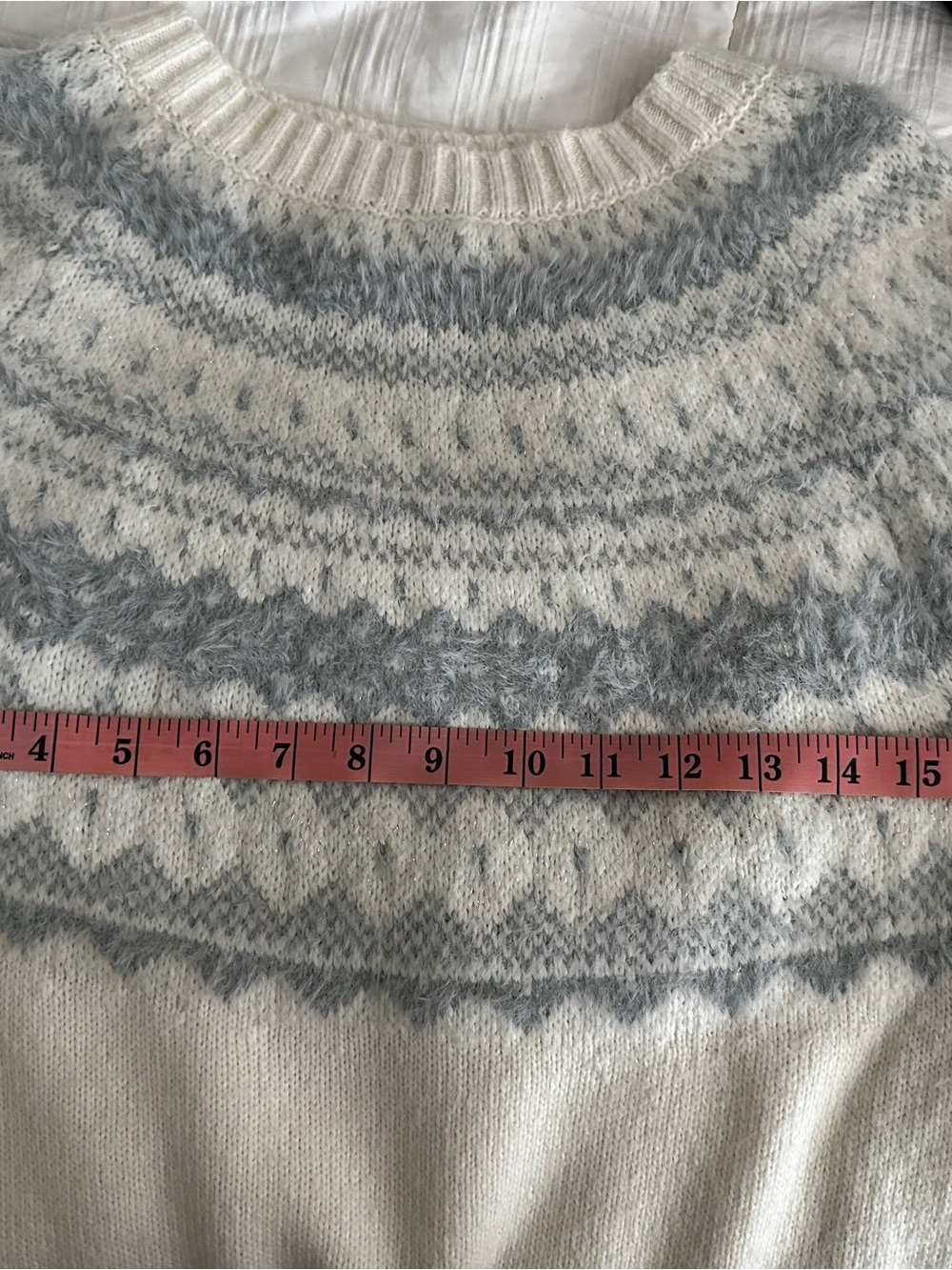 Talbots Petite Fair Isle Sweater MP Ivory Gray Eyelash Knit Cozy Winter Pullover - Picture 8 of 9